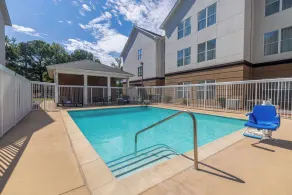 Homewood Suites by Hilton Jackson-Ridgeland - Piscine