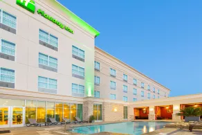 Holiday Inn Temple - Belton by IHG - Pool