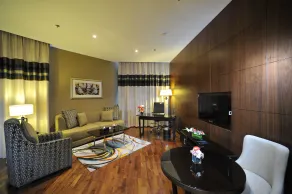 Ramada Abu Dhabi Corniche - Room