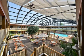 Best Western Plus Dubuque Hotel and Conference Center - Vue de la chambre