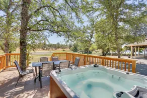 Hot Tub, Game Room, Playset & Fire Pits! - Interior