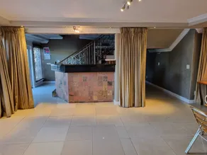 Savoy Lodge - Lobby