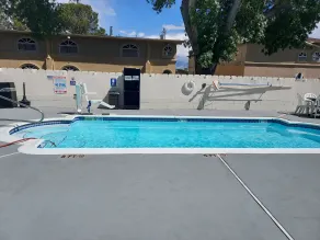 Motel 6-Bishop, CA - Piscine