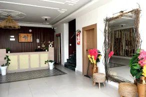 Hotel Valna Estate Himalyan View Kausani By HRG - Rezeption
