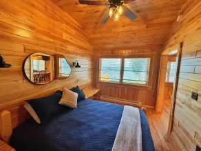 Haven Duplex at Lake Paradise Cottages - Zimmer