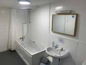 The Old Ship Inn - Baño