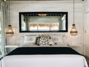 White Palm Hotel Uluwatu - Intimate Kitchen-led Hideaway - 2 min walk from the beach - Chambre