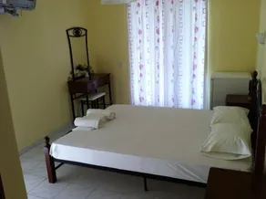 George House Apartments & Villa - Habitación