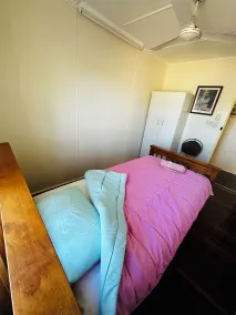 Star Guesthouse - Room