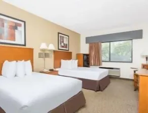 Days Inn by Wyndham Phenix City Near Fort Benning - Chambre
