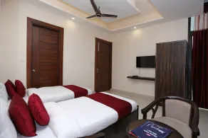 Super Hotel O Royal Inn - Room
