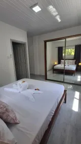 Trwa Koko Self-catering - Room