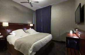 Hôtel Ambassadeurs - Chambre