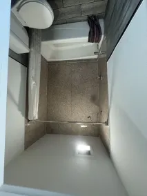 Hiland Motel - Bathroom