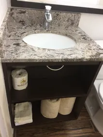 Budget Inn of Avon Park - Baño