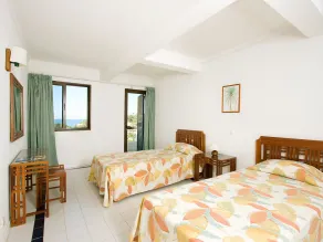 Apartamentos Do Parque - Chambre
