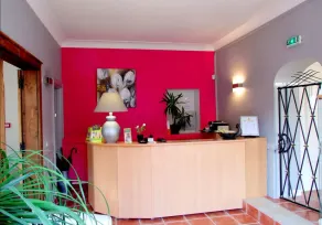 Logis Hotel L'Occitan 2 étoiles - Reception