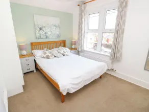 Avalon - Room