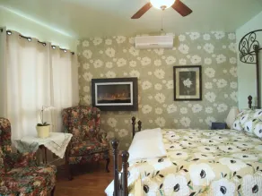 Our Valley View Bed & Breakfast - Værelse