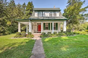 3-Acre Property: Charming Dutch Country Colonial - Innenbereich