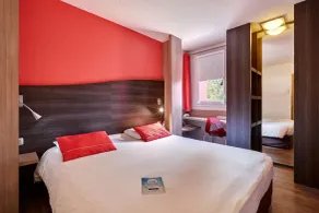Hôtel Kyriad La Roche-sur-Yon - Chambre