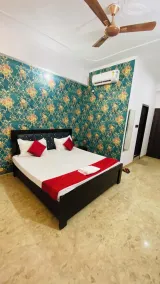 Shivalik Residency - Zimmer