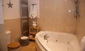 Brooklands - Bathroom