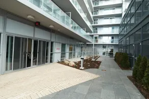 Executive 2 Bedroom Condo Across CN Tower - Chambre