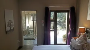 Aerotropolis Guest Lodge - Room