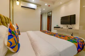 FabHotel Pitampura - Room