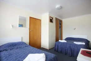 Queens Park Motels - Habitación