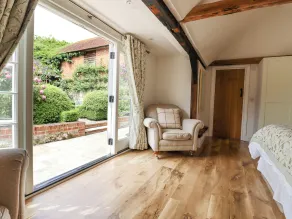 Oast Cottage - Room
