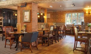 Fieldhead Hotel by Greene King Inns - Restaurant