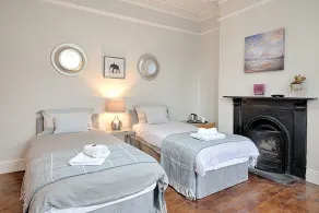 Willows-Cardiff Guest House - Room