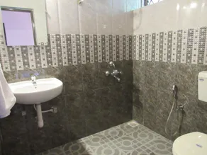 TGF Dream Guest House - Bathroom
