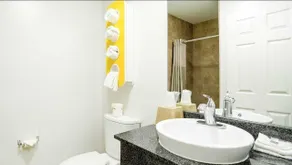 Studio 6 Extended Stay - Jacksonville, FL - South - Bathroom