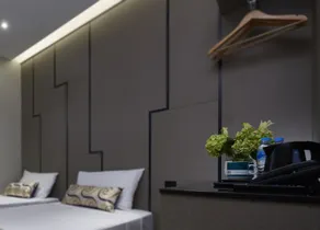 Hotel 81 Gold - Room