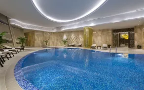 Hilton Astana - Pool