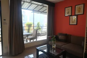 Boss Suites Nana Hotel - Vue de la chambre