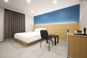 CALM REST HOTEL GIMHAE - Værelse
