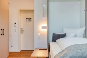 NiceToStay by Fairway Hotels - Room