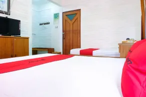 RedDoorz Syariah near Kopeng Treetop Adventure - Chambre