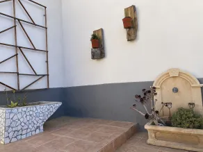 Cottage With 2 Bedrooms2 Bathrooms, Heated Solar Pool, Sauna, Jacuzzi, Garden - Habitación