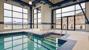 Best Western Plus Merritt Hotel - Piscine