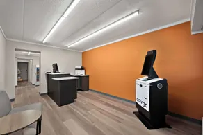 Suburban Studios Peoria - Lobby