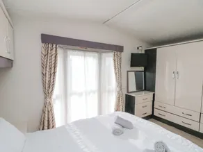 Cosy family farm static caravan - Room