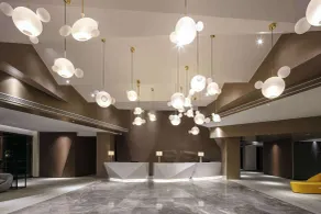 Ramada by Wyndham Yangzhou Slender West Lake - Lobby