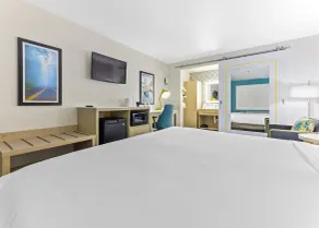 Hillstone Inn Tulare, an Ascend Collection Hotel - Room