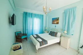 Kyparissia Blue Boutique Hotel - Habitación