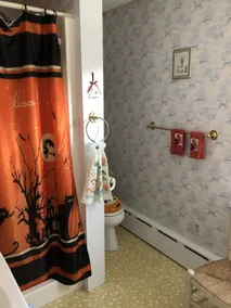 Mulberry Bed & Breakfast - Bathroom